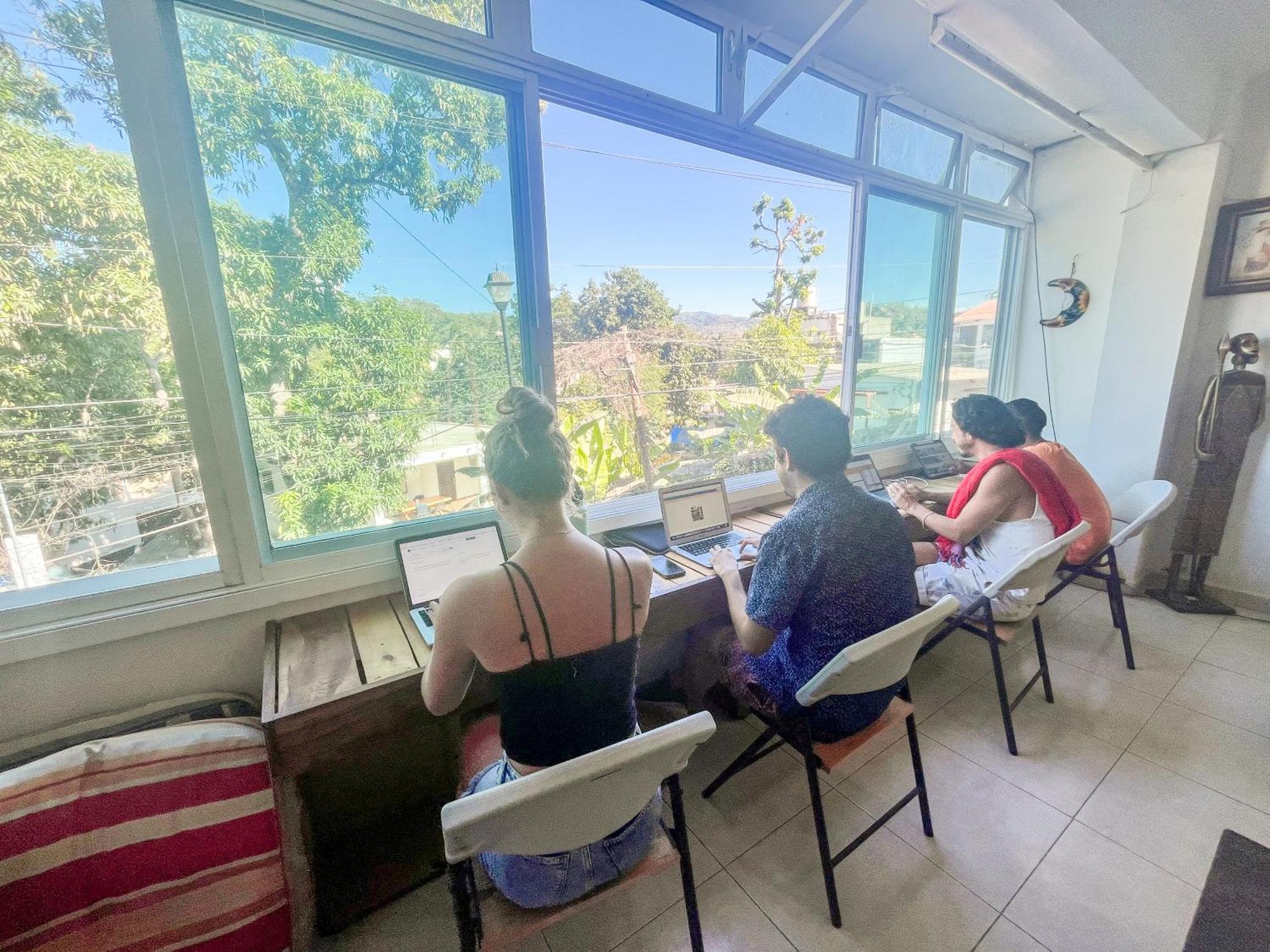 Ith Sayulita Amazing Surf Hostel Buitenkant foto